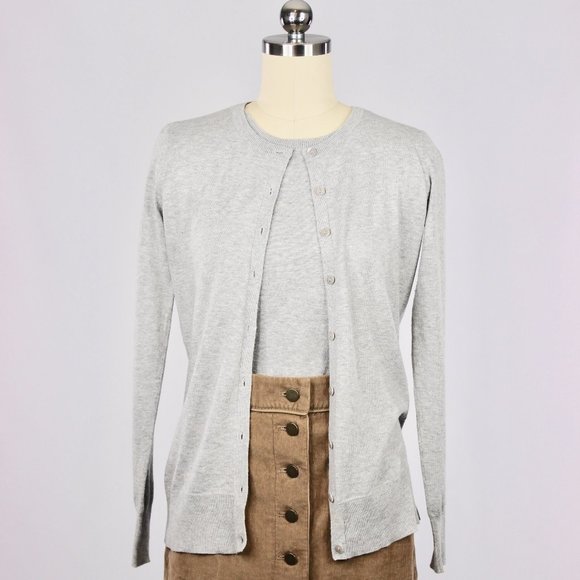 Barneys New York Sweaters - BARNEY'S NEW YORK Light Grey Silk Cotton Blend Knit Cardigan Tank Set